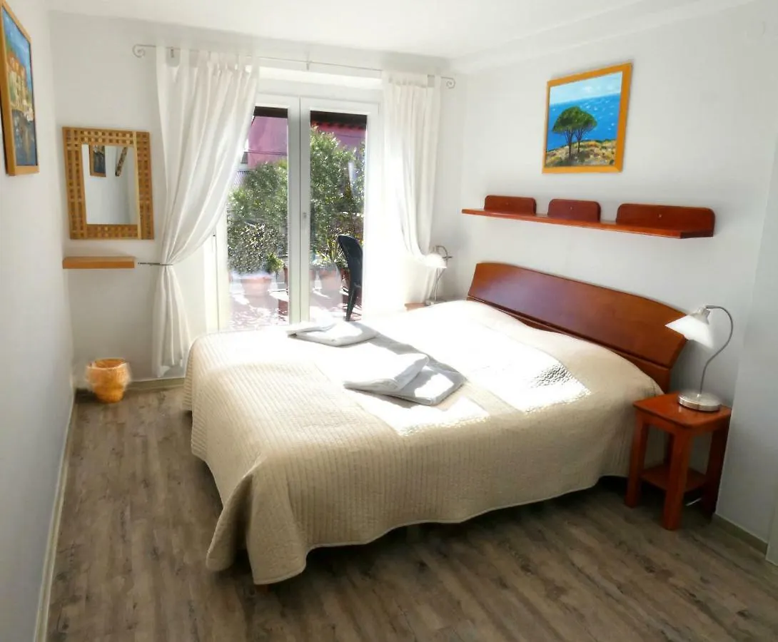 App Milija Daire Rovinj 0*,  Hırvatistan